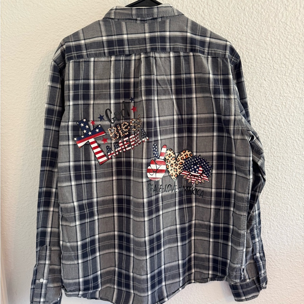 UPCYCLED Old Navy Men's Navy Plaid Button Down Shirt